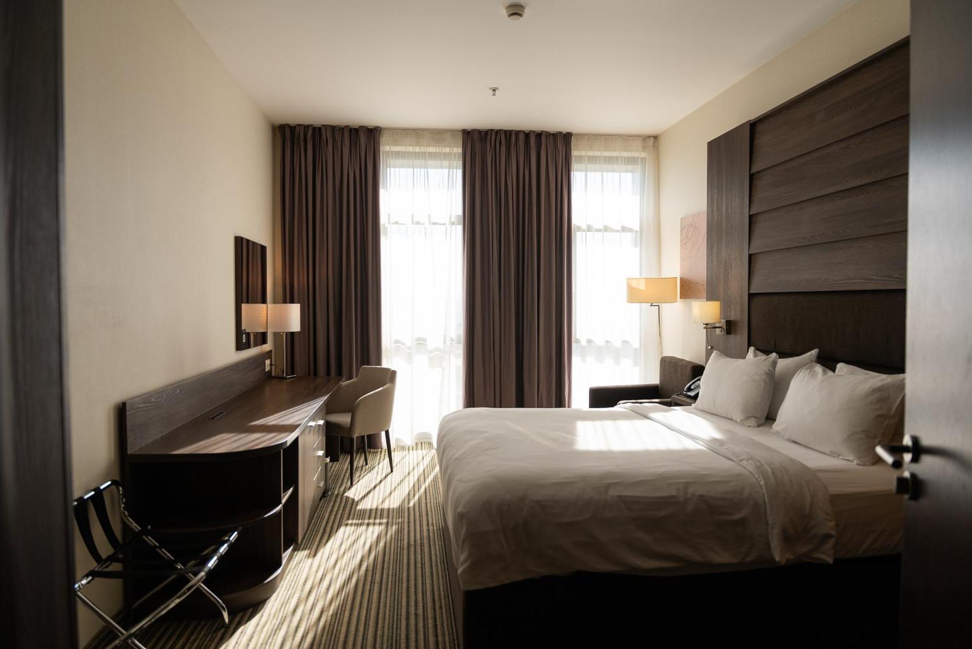 Premier Sofia Airport Hotel — الصور 1